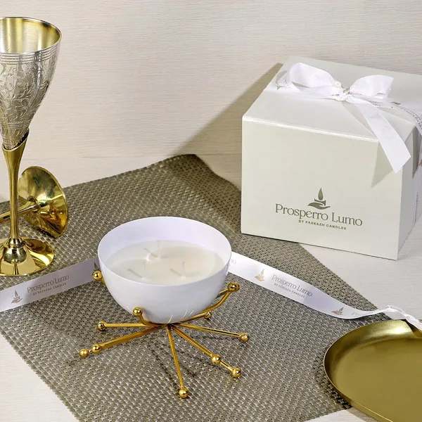 White_Candles_Modern_Bowl_Scented_Candle_With_Decorative_Brass_Stand_Soy_Wax