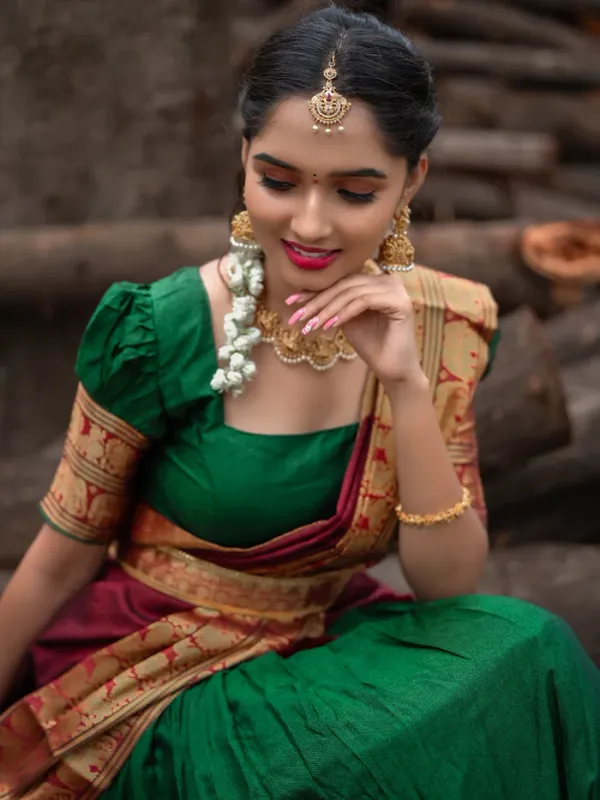 Green_Traditional_Silk_Saree_with_Rich_Zari_Work