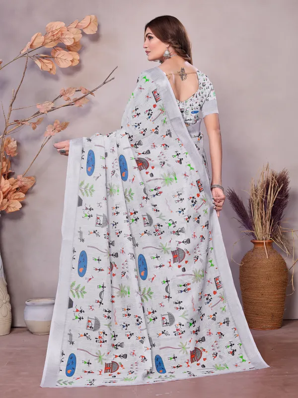 Light_Grey_Handloom_Cotton_Saree_with_Digital_Print