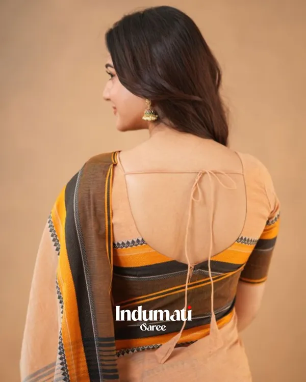 Peach_Soft_Mulmul_Cotton_Saree_with_Contrast_Border_Design_with_Blouse_Piece