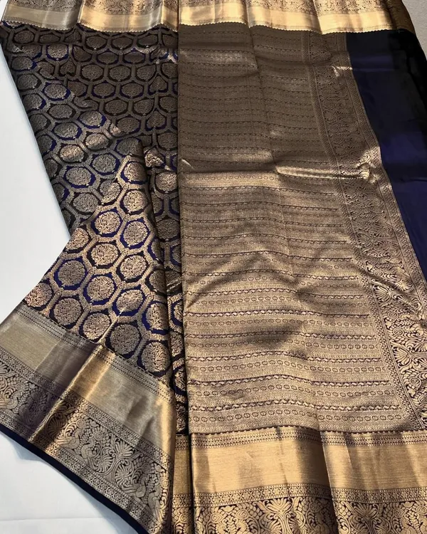 Dark_Blue_Color_Fresh_Arrival_Soft_Banarasi_Silk_Saree_with_Pure_Golden_Zari_Work_&_Classy_Bloue_Piece