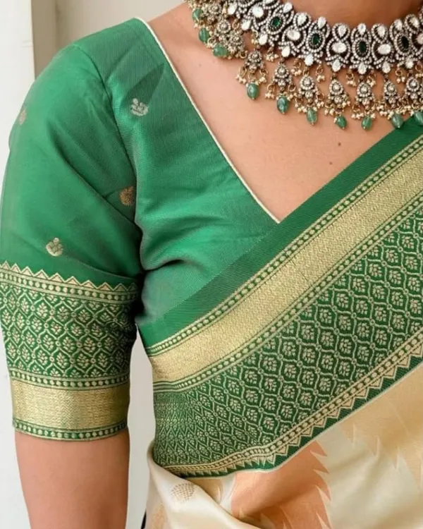Cream_And_Green_Color_Latest_Drop_Soft_Banarasi_Silk_Saree_with_Classy_Bloue_Piece