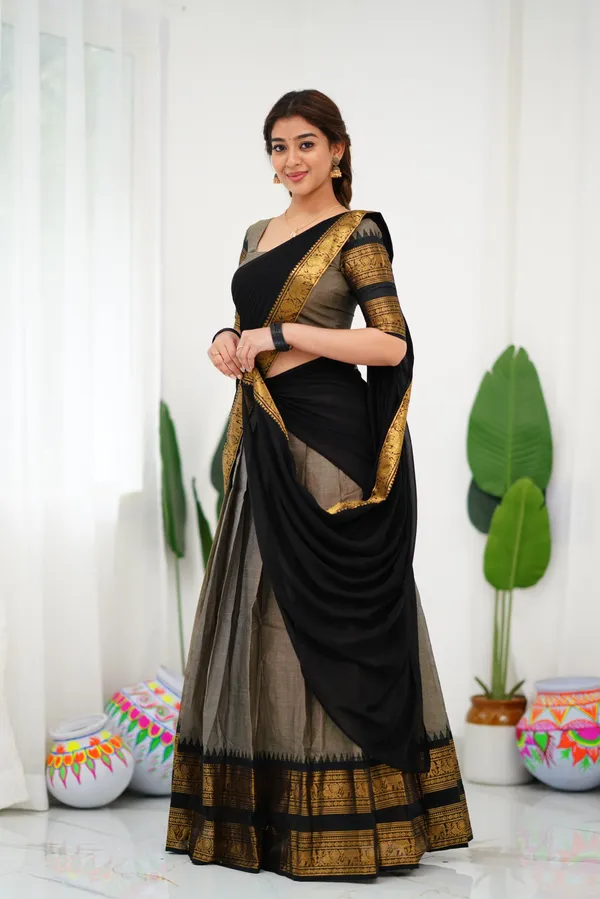 Black_And_Grey_Color_Kanchipuram_Zari_Weaving_Half_Saree_With_Blouse__Silk_Dupatta