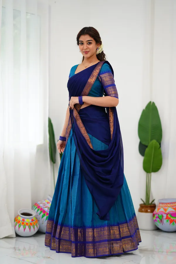 Blue_And_Light_Blue_Color_Kanchipuram_Zari_Weaving_Half_Saree_With_Blouse__Silk_Dupatta