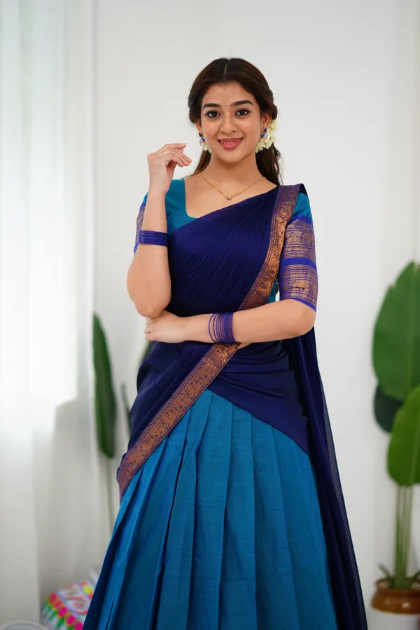 Blue_And_Light_Blue_Color_Kanchipuram_Zari_Weaving_Half_Saree_With_Blouse__Silk_Dupatta