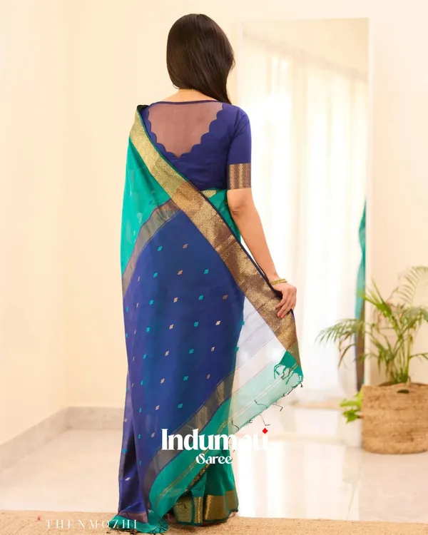 Pine_Green_Color_Premium_Cotton_Silk_Saree_With_Classy_Blouse