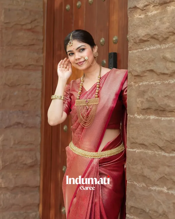 Red_Color_Top_TierSoft_Banarasi_Silk_Saree_with_Classy_Blouse_Piece