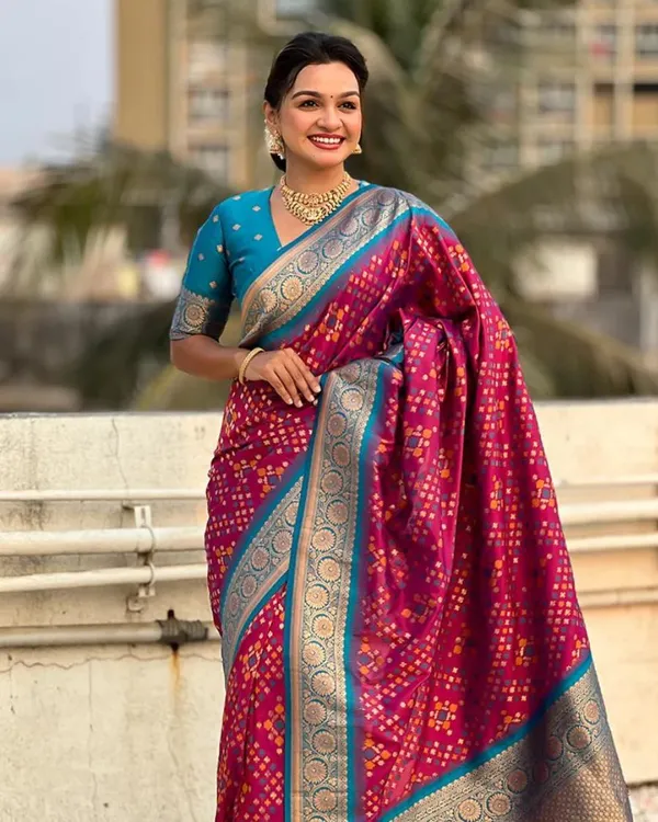 Pink_And_Blue_Color_Elite_Pick_Soft_Banarasi_Silk_Saree_with_Classy_Bloue_Piece