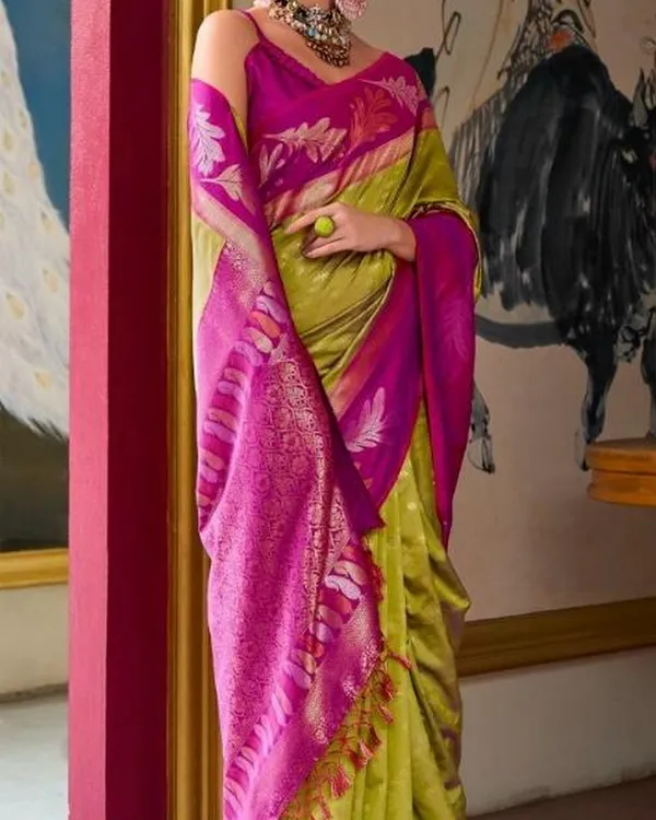 Musterd_Yellow_And_Purple_Color_Pro_Collection_Soft_Banarasi_Silk_Saree_with_Classy_Bloue_Piece