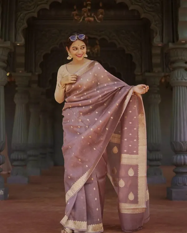 Peach_Color_Customer_Favorite_Soft_Banarasi_Silk_Saree_with_Classy_Bloue_Piece