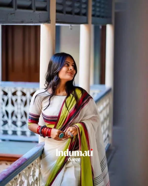 White_Mulmul_Cotton_Saree_with_Multicolor_Woven_Striped_Pallu_&_Matching_White_Blouse_Piece