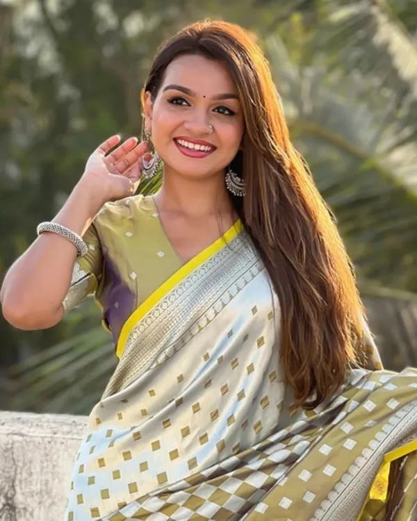 Mahendi__Color_New_Release_Soft_Banarasi_Silk_Saree_with_Classy_Bloue_Piece