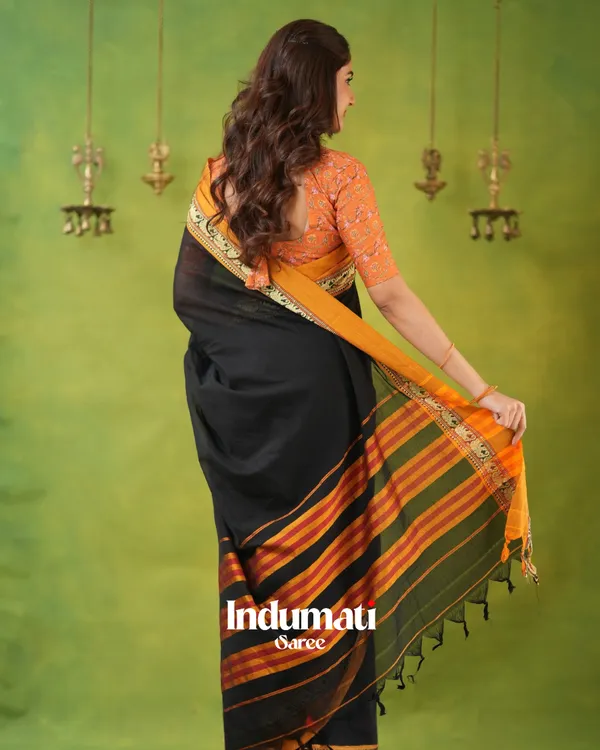 Black_Mulmul_Cotton_Saree_with_Mustard_Border_&_Elephant_Weave,_with_Blouse_Piece