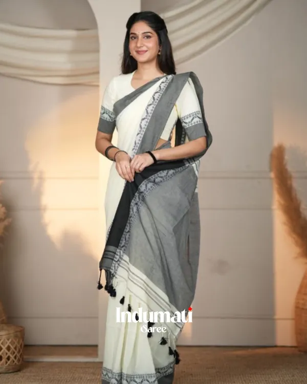 White_MulMulmul_Cotton_Saree_with_Grey_Border_Motif_&_Matching_Off-White_Blouse_Piece