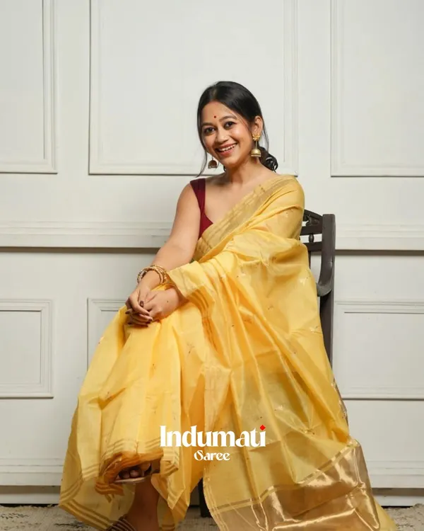 Light_Yellow_Color_New_Drop_Cotton_Silk_Saree_with_Classy_Bloue_Piece