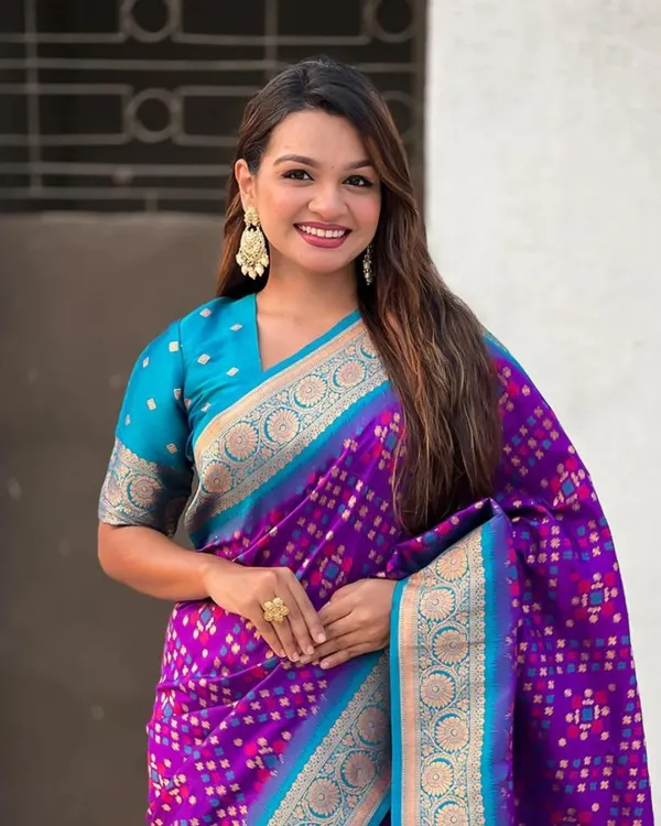 Purple_And_Blue_Color_Pro_Collection_Soft_Banarasi_Silk_Saree_with_Classy_Bloue_Piece
