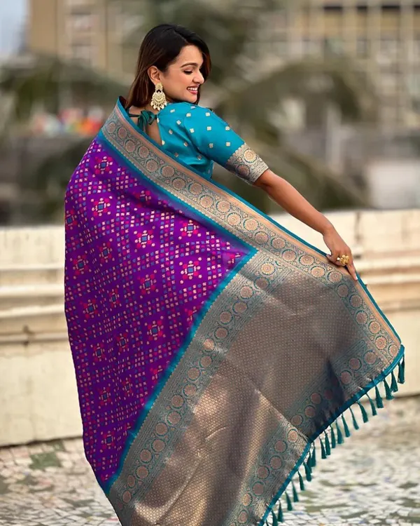 Purple_And_Blue_Color_Pro_Collection_Soft_Banarasi_Silk_Saree_with_Classy_Bloue_Piece