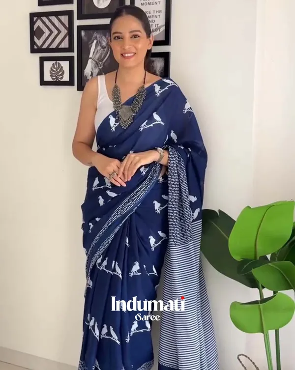 Navy_Mist_-_Navy_Blue_Linen_Saree_with_White_Blouse_Piece