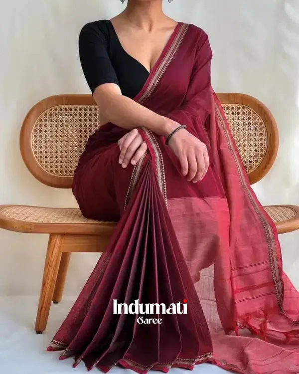 Maroon_&_Pink_Dual-Tone_Mulmul_Cotton_Saree_with_Blouse_Piece
