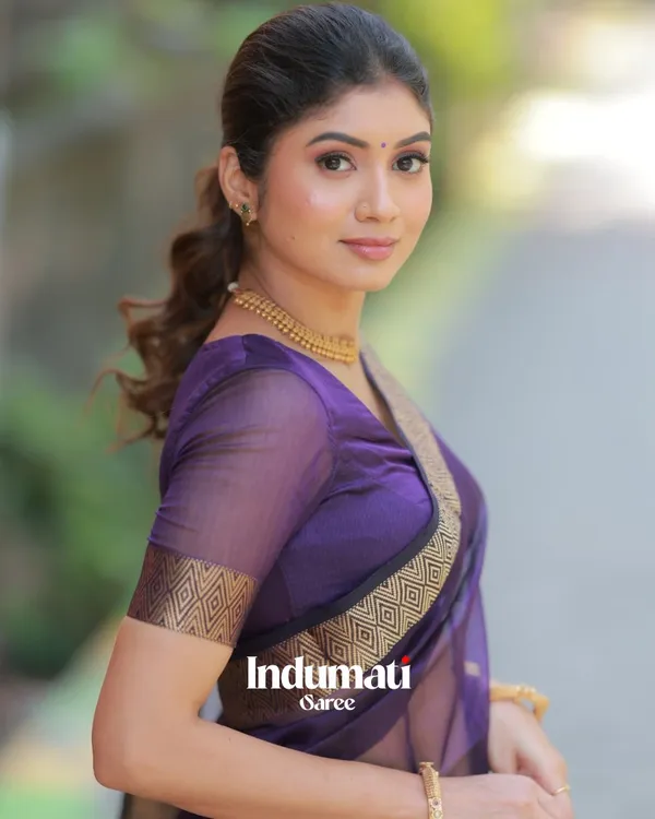 Navy_Blue_Color_Premium_Cotton_Silk_Saree_With_Classy_Blouse