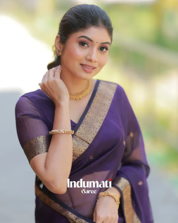 Navy_Blue_Color_Premium_Cotton_Silk_Saree_With_Classy_Blouse