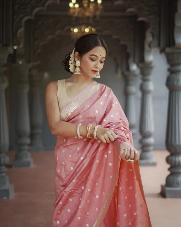 Light_Pink_Color_Going_Fast_Soft_Banarasi_Silk_Saree_with_Classy_Bloue_Piece