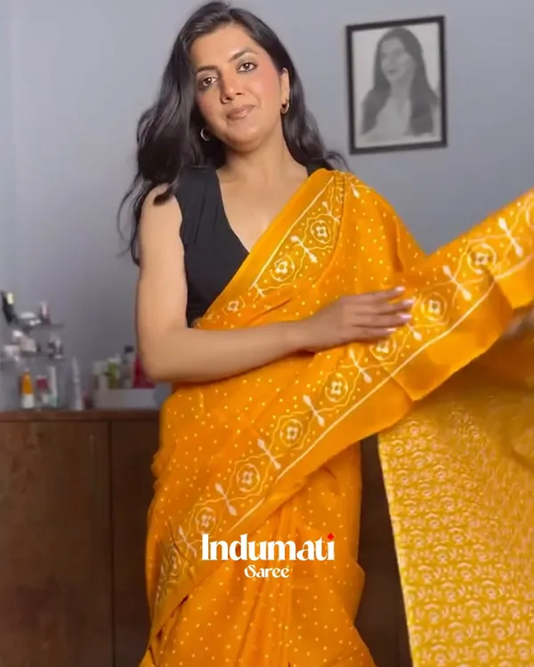 Sunny_Grace_-_Yellow_Linen_Saree_Styled_with_Classy_Black_Blouse
