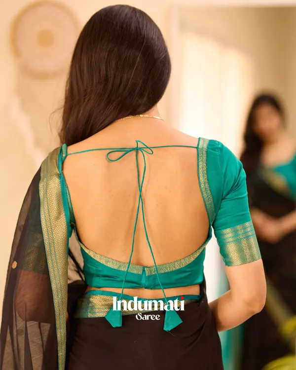 Black_Color_Premium_Cotton_Silk_Saree_With_Classy_Blouse_and_tassels