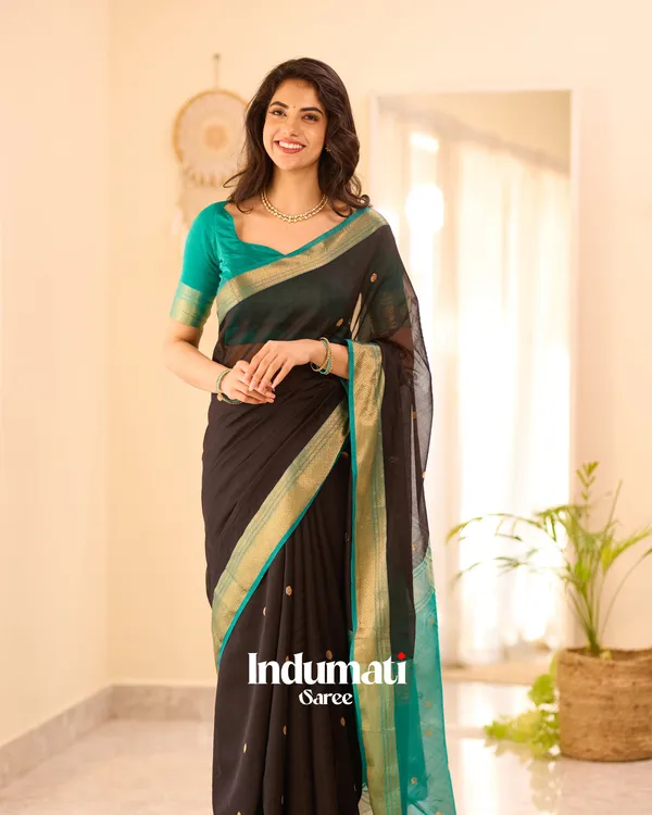 Black_Color_Premium_Cotton_Silk_Saree_With_Classy_Blouse_and_tassels