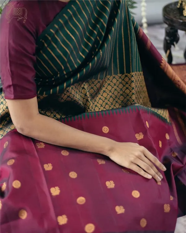 Green_And_Purple_Color_Going_Fast_Soft_Banarasi_Silk_Saree_with_Classy_Bloue_Piece