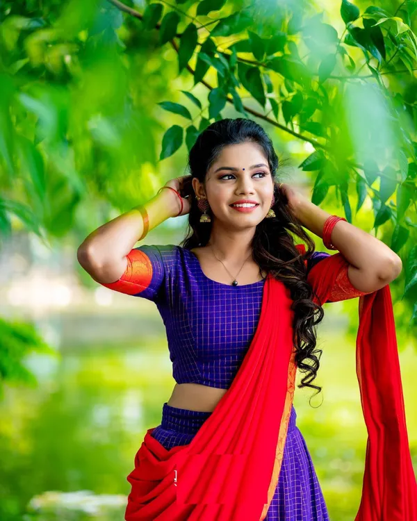 Red_And_Purple__Color_Kanchipuram_Zari_Weaving_Half_Saree_With_Blouse__Silk_Dupatta