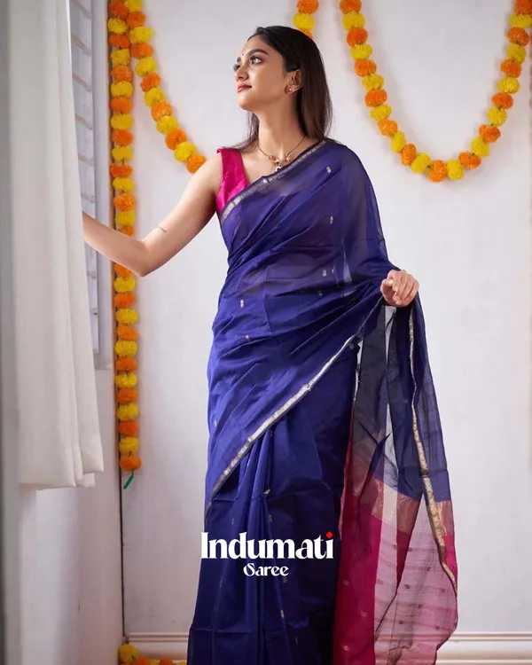 Navy_Blue_Color_Premium_Cotton_Silk_Saree_With_Classy_Blouse_and_tassels