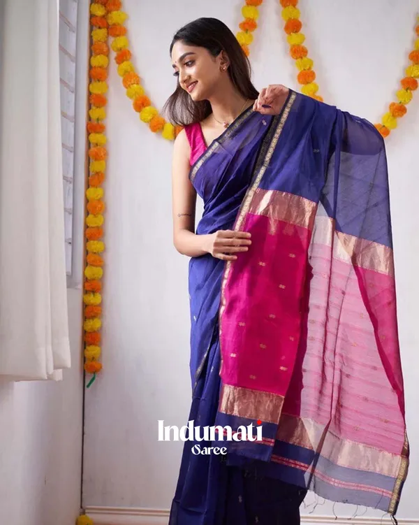 Navy_Blue_Color_Premium_Cotton_Silk_Saree_With_Classy_Blouse_and_tassels