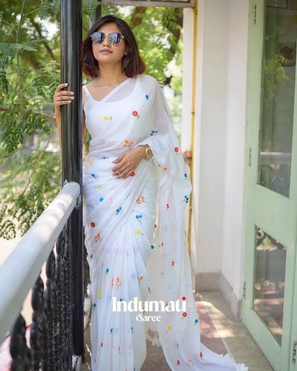 White_Soft_Mulmul_Cotton_Saree_with_Colorful_Floral_Embroidery,_with_Blouse_Piece