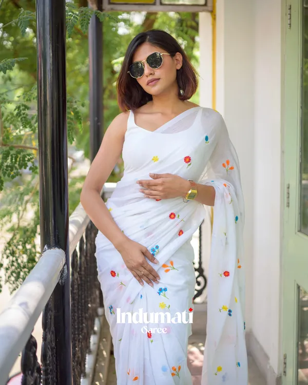 White_Soft_Mulmul_Cotton_Saree_with_Colorful_Floral_Embroidery,_with_Blouse_Piece