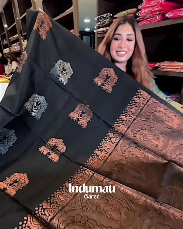 Demanding_Black_Color_Soft_Banarasi_Silk_Saree_With_Pure_Golden_Zari_Work_&_Classy_Blouse_Piece