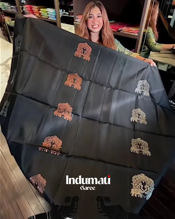 Demanding_Black_Color_Soft_Banarasi_Silk_Saree_With_Pure_Golden_Zari_Work_&_Classy_Blouse_Piece