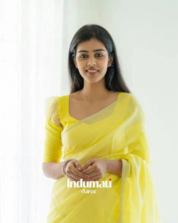 Lemon_Yellow_Color_Curated_Quality_Cotton_Silk_Saree_with_Classy_Bloue_Piece