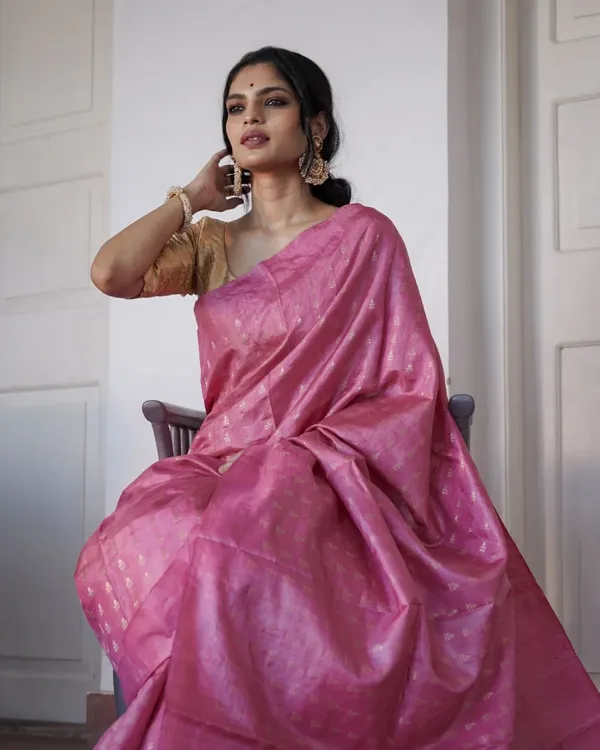 Light_Pink_Color_Hot_Right_Now_Soft_Banarasi_Silk_Saree_with_Classy_Bloue_Piece