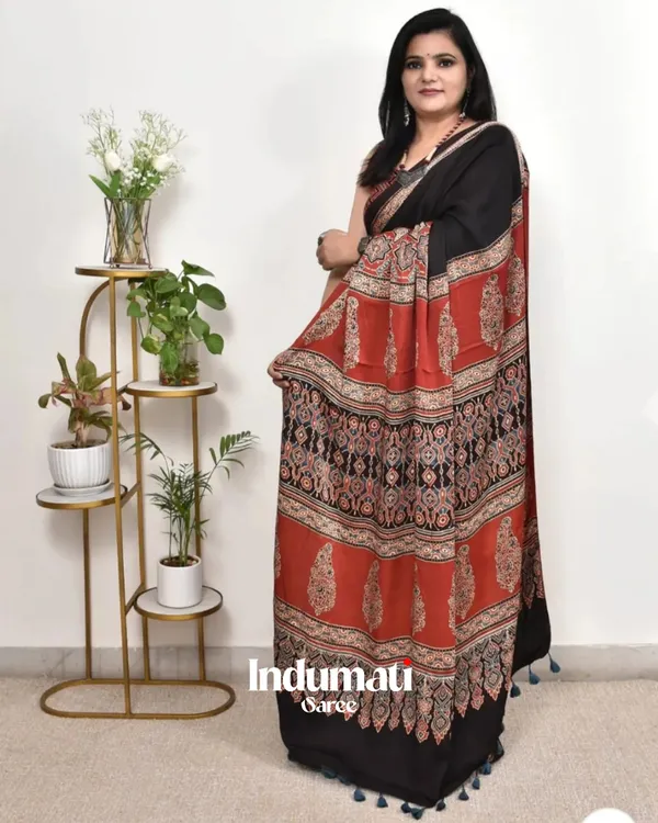 Modal_Silk_Ajrakh_Printed_Saree_with_Blouse_Piece