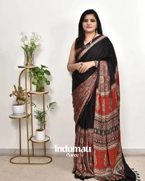 Modal_Silk_Ajrakh_Printed_Saree_with_Blouse_Piece