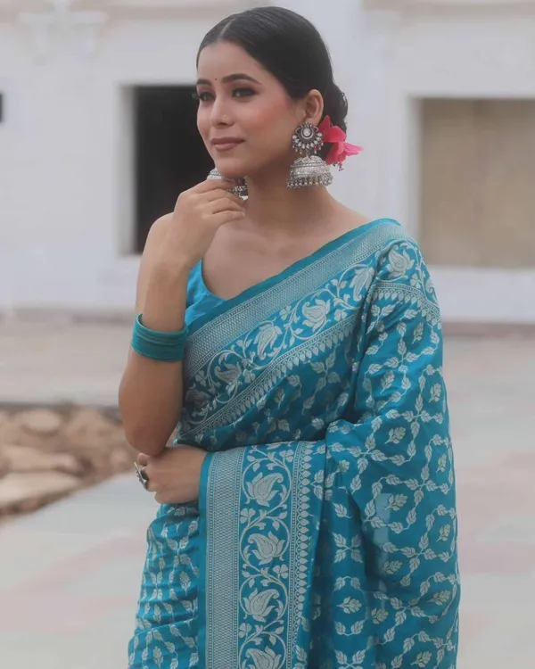 Bottleblue_Color_New_Release_Soft_Banarasi_Silk_Saree_with_Classy_Bloue_Piece