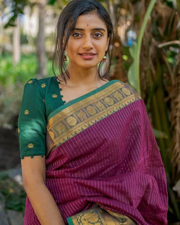 Purple_And_Green_Color_Elite_Pick_Soft_Banarasi_Silk_Saree_with_Classy_Bloue_Piece