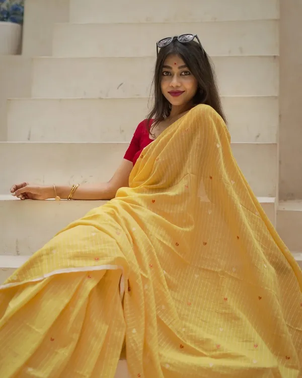 Yellow_Color_Recent_Drop_Soft_Banarasi_Silk_Saree_with_Classy_Bloue_Piece