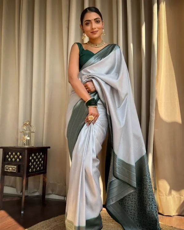Grey_Color_Customer_Favorite_Soft_Banarasi_Silk_Saree_with_Classy_Bloue_Piece