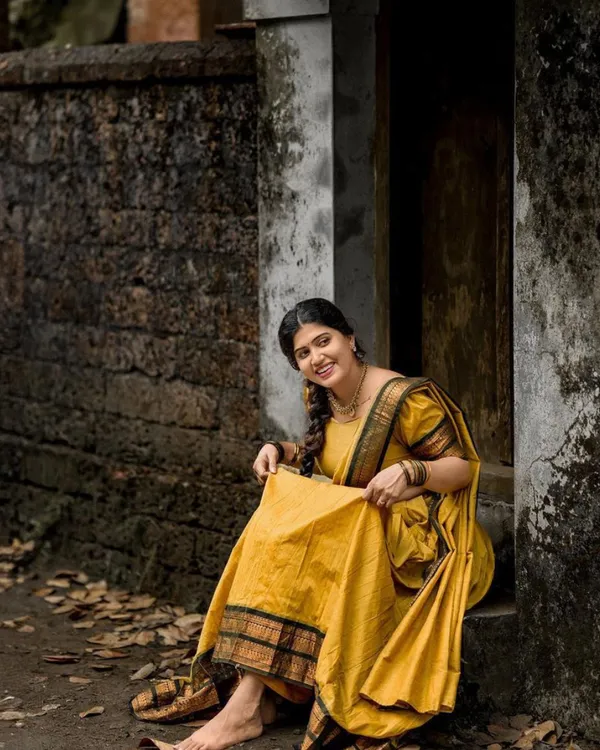 Yellow_Color_Color_Kanchipuram_Zari_Weaving_Half_Saree_With_Blouse__Silk_Dupatta