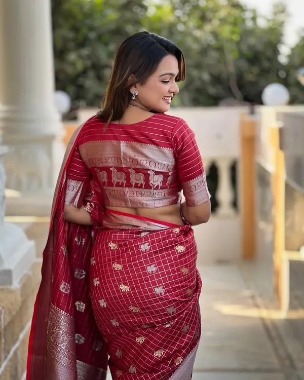 Red_Color_In_Demand_Soft_Banarasi_Silk_Saree_with_Classy_Bloue_Piece