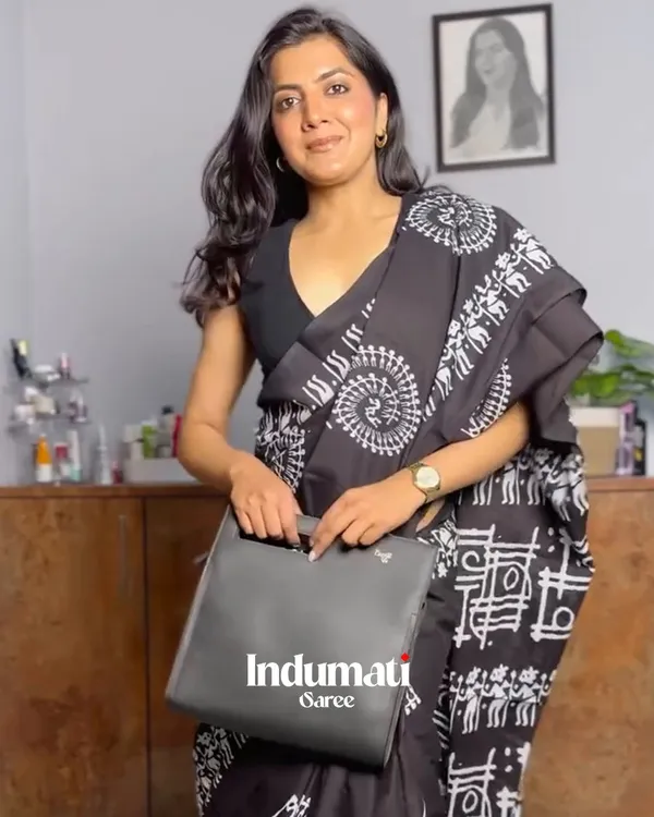 Kaala_Nritya_-_Black_Linen_Saree_with_Bold_Human_Figure_Pattern_&_Blouse