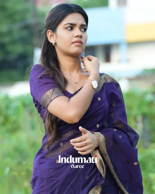 Purple_Premium_Cotton_Silk_Saree_With_Classy_Blouse_and_tassels