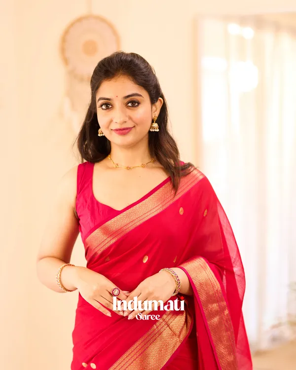 Pink_Color_Premium_Cotton_Silk_Saree_With_Classy_Blouse_and_tassels